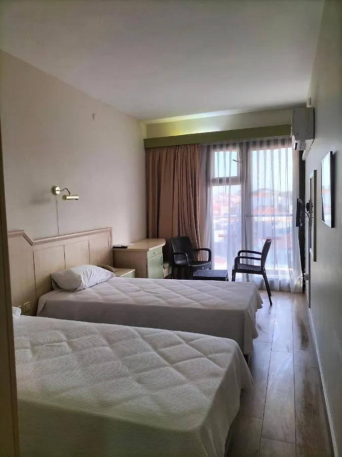 Ridvan Hotel Çeşme